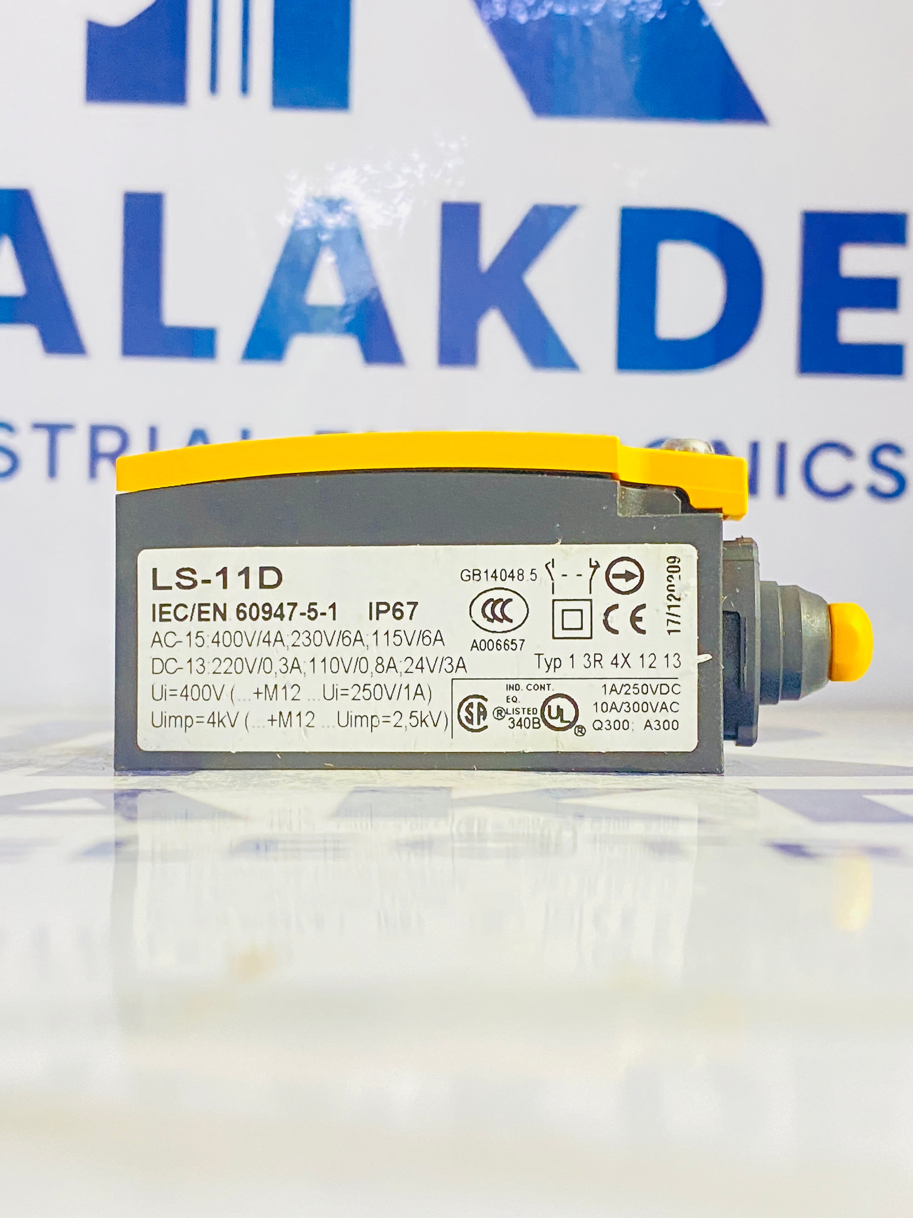 Main Product Image