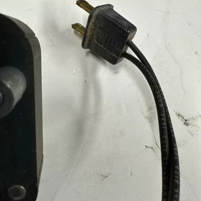 Dayton  4M210A